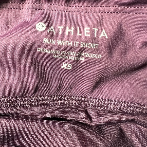 Athleta‎ Run With It Short - XS - Picture 10 of 11
